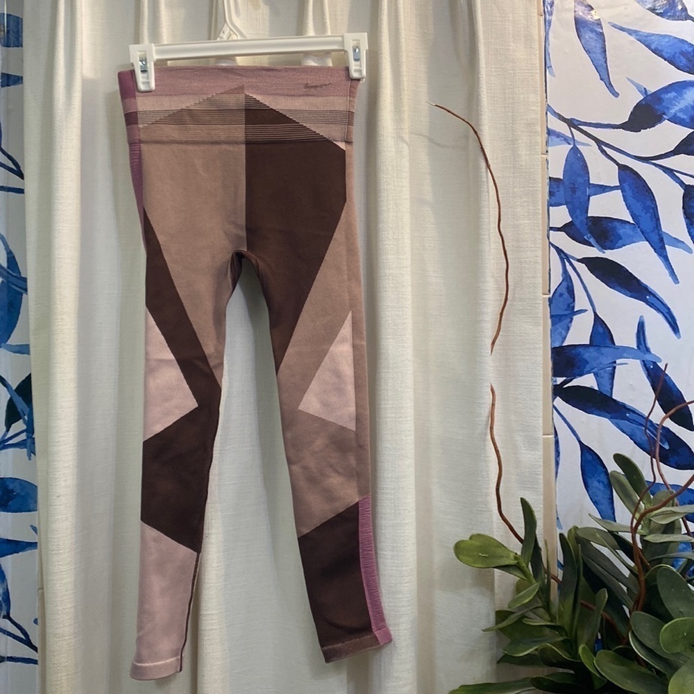 Women’s Nike Dry Sculpt Lux Training Leggings Size Small